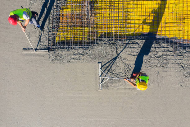 Best Commercial Concrete Services in West Simsbury, CT